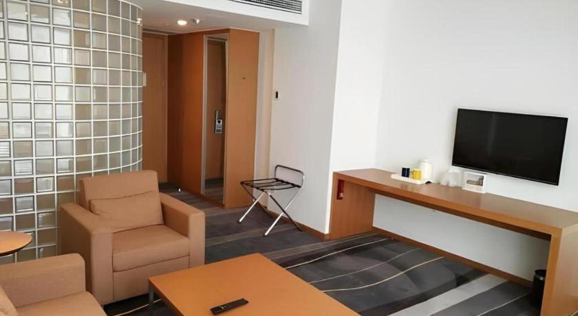 Holiday Inn Express Handan East By Ihg Exteriör bild